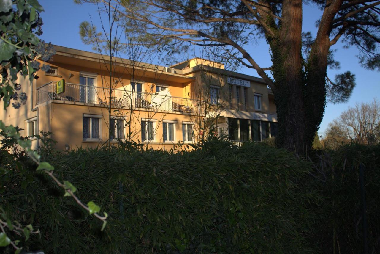 Logis Hotel Le Clement V Roquemaure  Exteriér fotografie